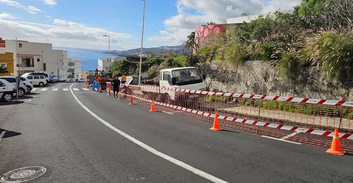 Santa Cruz de La Palma crea una nueva zona de aparcamientos para descongestionar el barrio de Santiago