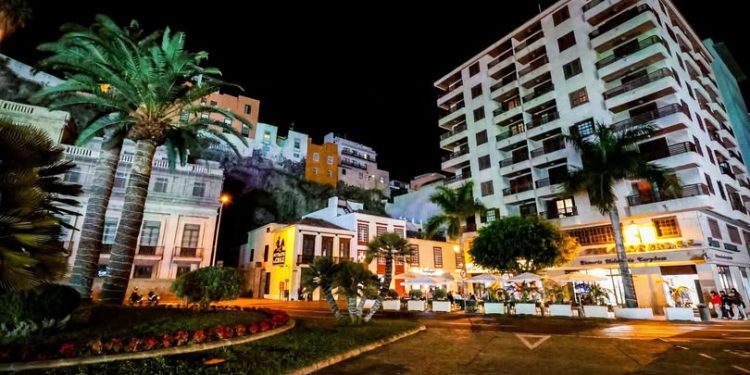 Radiografía de la precariedad: 6 de cada 10 canarios no llegan a fin de mes mientras La Palma resiste como «isla refugio»
