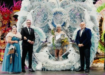 Gabriela Rodríguez se corona en la Gala de Fantasía Adulta del Carnaval de los Cuentos de Hadas
