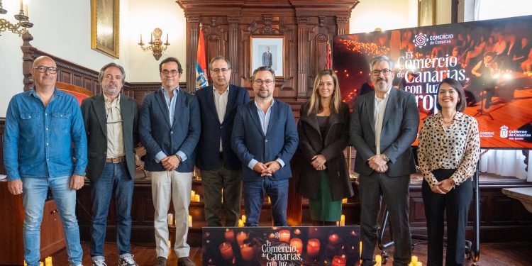Fedepalma lanza la campaña estratégica «Comercio de Canarias con luz propia» para premiar el consumo local.