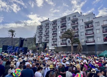 Éxito de participación en la Fiesta de la Pamela de Los Cancajos como referente del Carnaval en Breña Baja