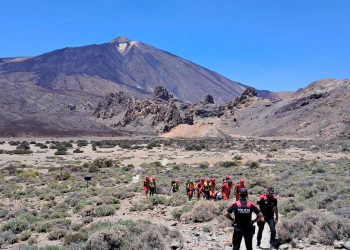 Vigilancia científica en Tenerife: El Teide registra su tercer enjambre sísmico en diez días.