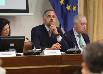 Kilian Sánchez destaca la inversión de 89 millones de euros para blindar la conectividad aérea de La Palma.