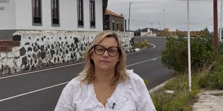 Impulso al comercio de Las Manchas: plantean un centro de información en la Casa de Camineros para guiar a los visitantes del Tajogaite
