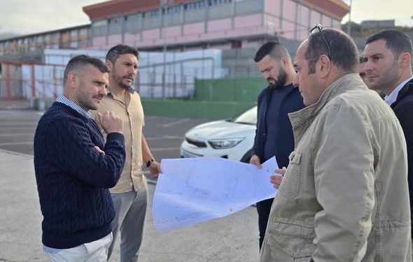 Los vecinos de El Paso tendrán piscina cubierta y spa: arrancan las obras de 4,5 millones en el Complejo Deportivo.