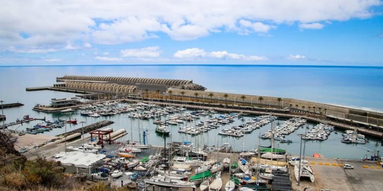 Tazacorte denuncia el «desamparo económico» del Cabildo tras el recorte en las ayudas para las fiestas de San Miguel