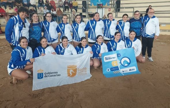 La selección palmera de lucha canaria vence a Tenerife en la apertura del Torneo Teya Ramos en Breña Alta