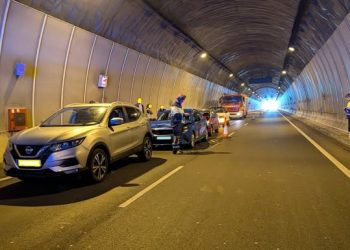 El Túnel de la Cumbre refuerza su seguridad las 24 horas tras una colisión múltiple de cuatro vehículos