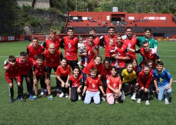 El Atlético Paso mantiene el liderato tras empatar con el San Fernando y el CD Mensajero recorta distancias con el playoff