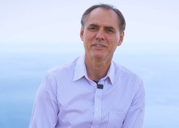 El Cabildo reconoce al economista Carlos Fernández con el Premio Insular 2026 por su impulso al turismo rural y el astroturismo en La Palma