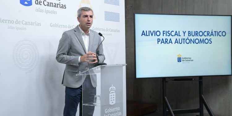 Canarias exime del IGIC a los autónomos con un volumen de negocio de hasta 50.000 euros