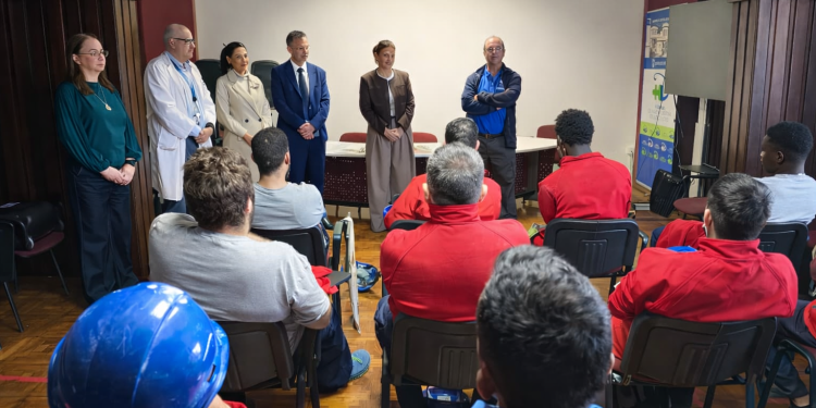 Quince desempleados de la isla mejoran su futuro laboral tras especializarse en la rehabilitación de edificios públicos