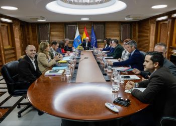 El Gobierno de Canarias aprueba el nuevo decreto de vivienda pública que prioriza el arraigo y elimina el sistema de sorteo
