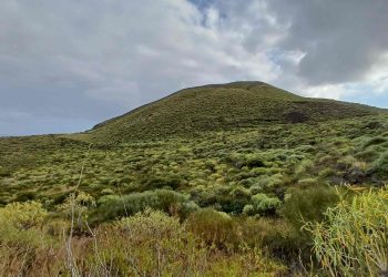 Centinela denuncia el impacto «intolerable» de la ampliación del vertedero en el Monumento Natural de Montaña de Azufre