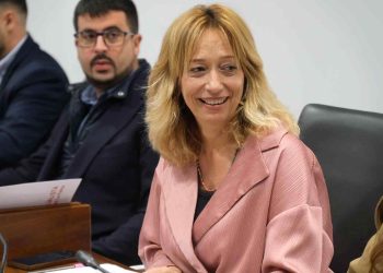 La Palma fortalece sus políticas de igualdad con un pacto unánime en el Cabildo para proteger a las mujeres y menores