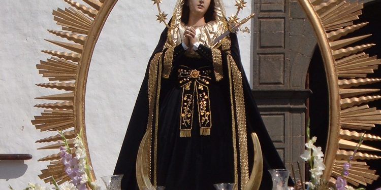 Nuestra Señora de la Soledad: La Virgen de los ojos rojos (parte 2)