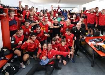 El Atlético Paso resiste en la cima y el Mensajero asegura su lucha por el ascenso en una jornada de despedidas para el Tenisca y la UD La Palma