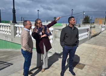 El cabildo remodela la plaza y los jardines de Arecida en Tijarafe para mejorar la seguridad y fomentar el comercio local