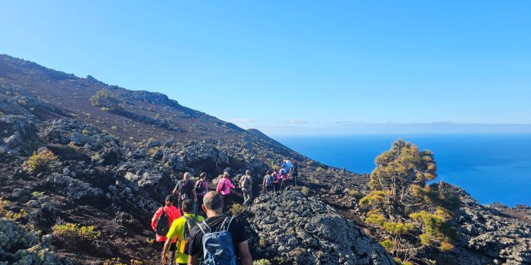 Fuencaliente invita a participar este domingo en su XVII Caminata por la Salud
