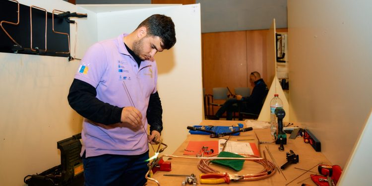 Más oportunidades para estudiar en La Palma: diez nuevas titulaciones de FP conectarán a los jóvenes con el empleo local