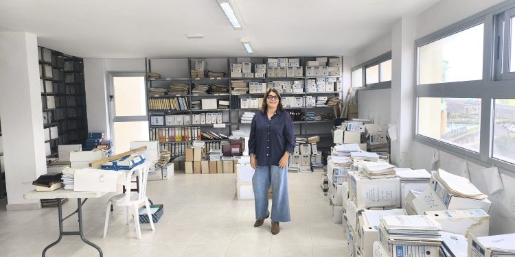 Tazacorte pone orden a su historia y gestión: el archivo municipal se profesionaliza para ser más ágil y transparente