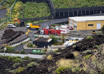 La Asociación Agua para La Palma denuncia que la apuesta por las desaladoras resta soberanía a la isla y encarecerá el recibo