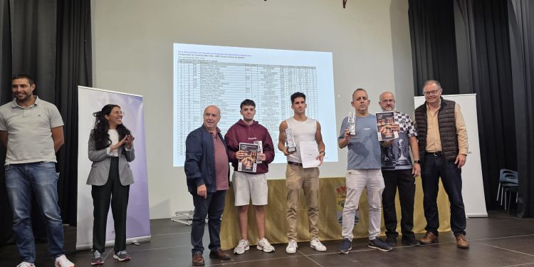 El MF José Antonio Herrera se adjudica el Campeonato de Canarias Blitz en Villa de Mazo: 133 jugadores, 14 titulados, seis países y paella final para 140 personas