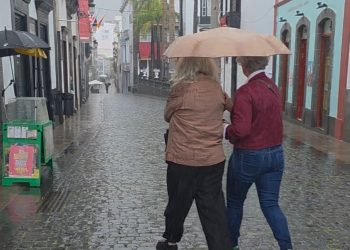 Jueves de paraguas en La Palma: lluvias persistentes en el norte y el este, y también en El Paso por la cumbre