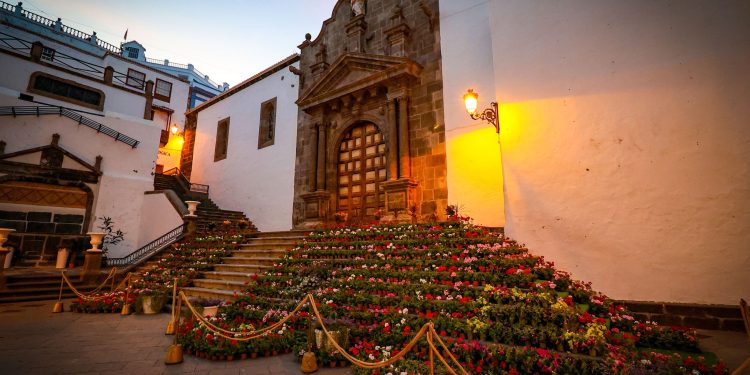 Hoy es para ustedes: una felicitación a las madres de La Palma en su día