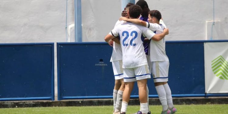 Gonzalo San Blas asume la presidencia de la S.D. Tenisca: la nueva Junta Directiva pone el ascenso a Tercera División, la cantera y la Ciudad Deportiva como prioridades