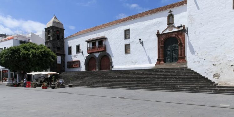 Murió en prisión por defender que el pueblo eligiera a sus cargos: Santa Cruz de La Palma homenajea este jueves a Anselmo Pérez de Brito, 254 años después