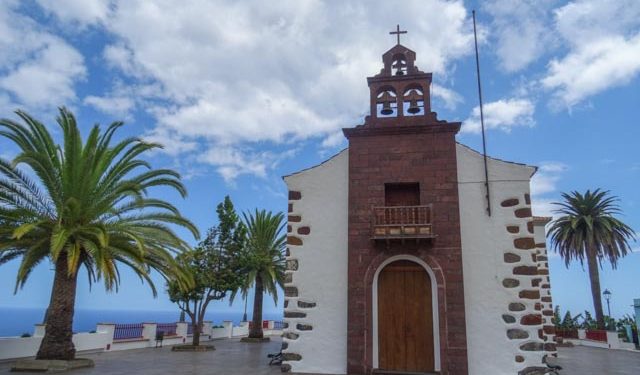 Los Galguitos: cinco siglos de viñas, una iglesia de San Juan que viene de ermita y unas fiestas con raíces en el solsticio