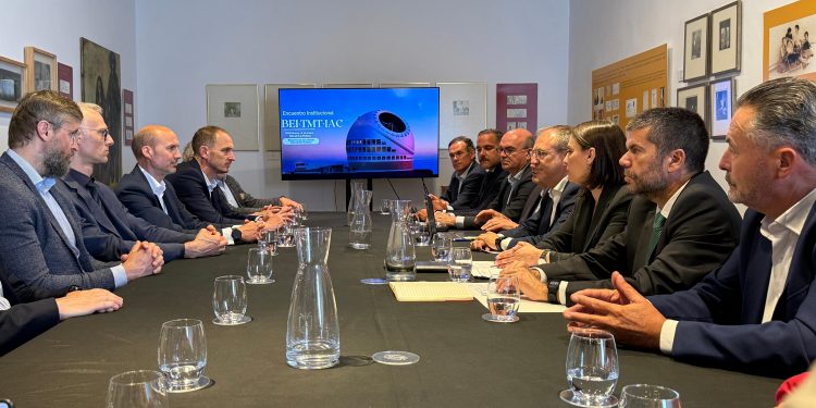 La Palma sella su apoyo unánime al TMT ante el Banco Europeo de Inversiones: «El telescopio cuenta con el respaldo firme y sin fisuras de todas las instituciones»