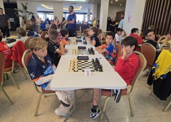 Más de veinte ajedrecistas palmeros pelean en El Tope el Campeonato de Canarias sub-12 y sub-14 con la plaza para España en juego