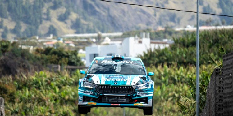 Miguel Fuster reedita en La Palma el triunfo de 2013: gana el 52 Rally Senderos tras el abandono del palmero Ayoze Almeida