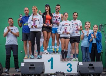 Raúl Rodríguez y Ana Begoña González se imponen en la décima Vertical Proís de Candelaria