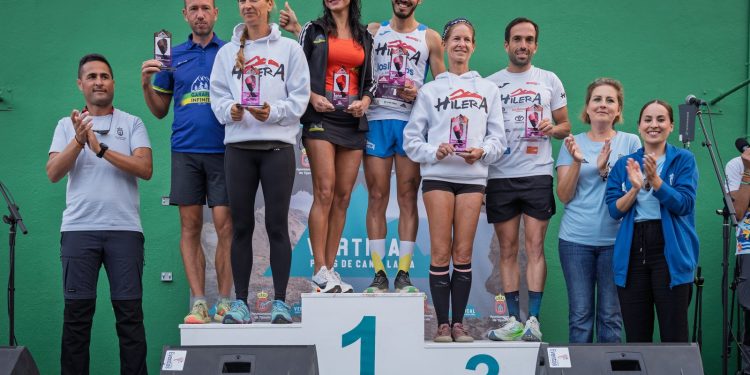 Raúl Rodríguez y Ana Begoña González se imponen en la décima Vertical Proís de Candelaria