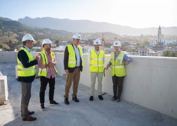 El Paso recupera el conjunto Monterrey con 5,6 millones del Estado: el primer hotel escuela de La Palma avanza al 83% y el teatro vuelve a tomar forma