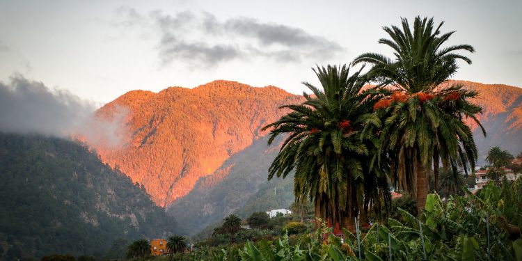 El tiempo del miércoles 3 de junio en La Palma: el mar de nubes engorda hasta los 800 metros, el Valle de Aridane mantiene el sol y la marejada arrecia al noreste