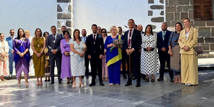 Mes y medio de fiesta en Los Llanos: la Patrona 2026 arranca mañana con la Gala de la Reina