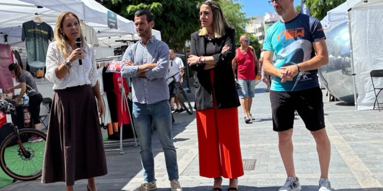 Tres mil personas en la Feria del Deporte: Los Llanos cierra una Sport Week que sacó el ejercicio a la calle