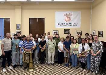167 años poniendo banda sonora a Los Llanos: la Banda Municipal recibe el Premio Insular Domingo González Ferrera