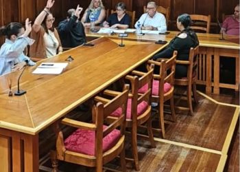 Polideportivo cerrado y un colegio sin conserje: el PSOE de Garafía rechaza los presupuestos de 2026
