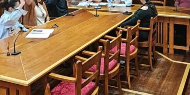 Polideportivo cerrado y un colegio sin conserje: el PSOE de Garafía rechaza los presupuestos de 2026
