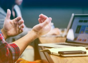 Cuatro de cada diez universitarios canarios ya tenían trabajo el mismo trimestre que acabaron la carrera