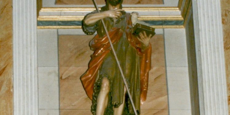 La imagen en su retablo de 1813, diseñado por Martín de Justa.