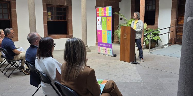 Emma Suárez y Carmen Aguado, Estrellas Homenaje de un Festivalito volcado con el cine hecho en Canarias