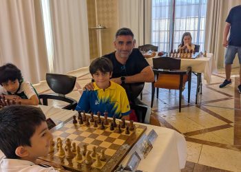 Dos hermanos palmeros y un mismo tablero: Lucas Martín arranca con pleno en el España sub-10 y Marcos firma un notable sub-8