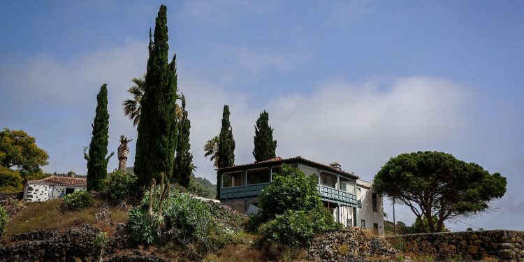 El tiempo del viernes en La Palma: el este se queda fresco bajo la inversión y el oeste supera los 30 grados