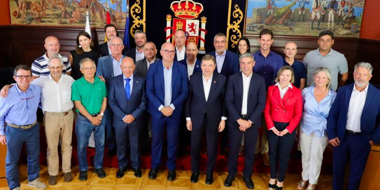 La reserva marina de La Palma cumple 25 años y tendrá más vigilancia: una patrullera nueva, drones y robots submarinos contra el furtivismo